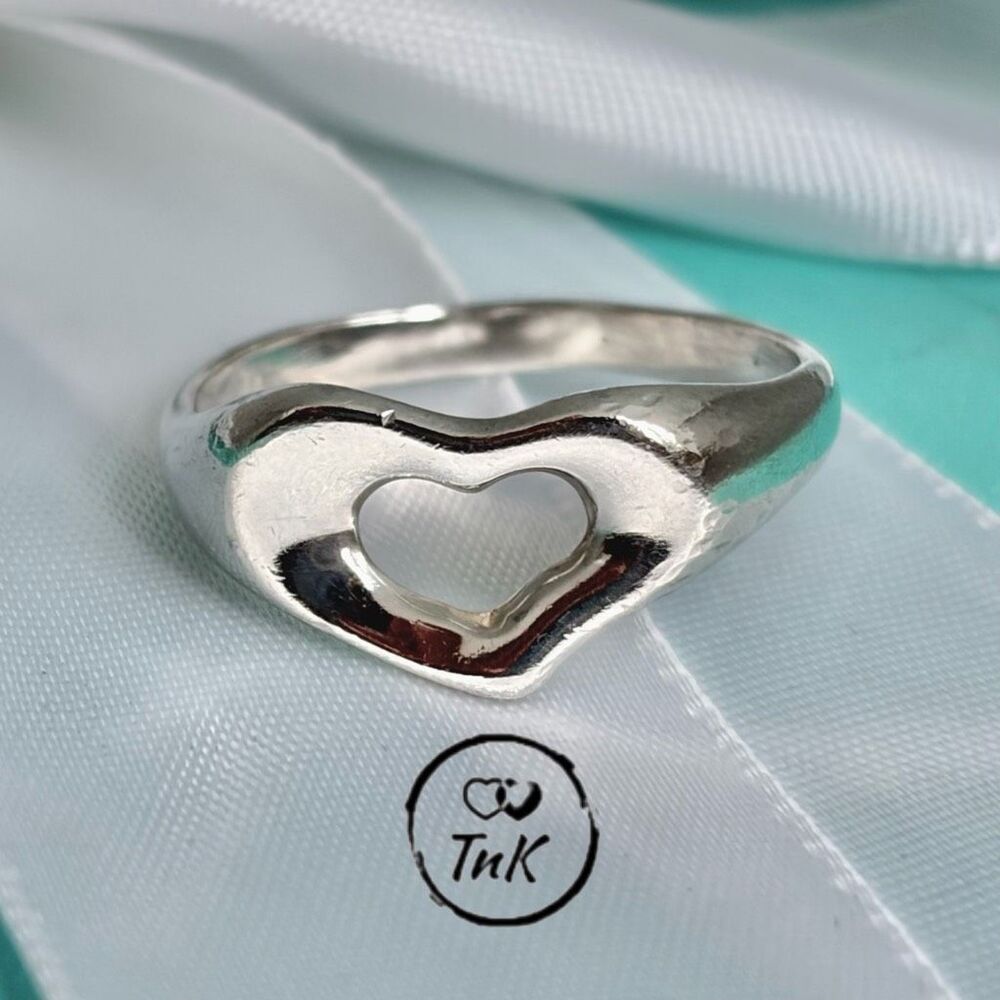 Tiffany & Co Vintage Elsa Peretti Open Heart Ring - Silver - sz 7.25 - 7.5